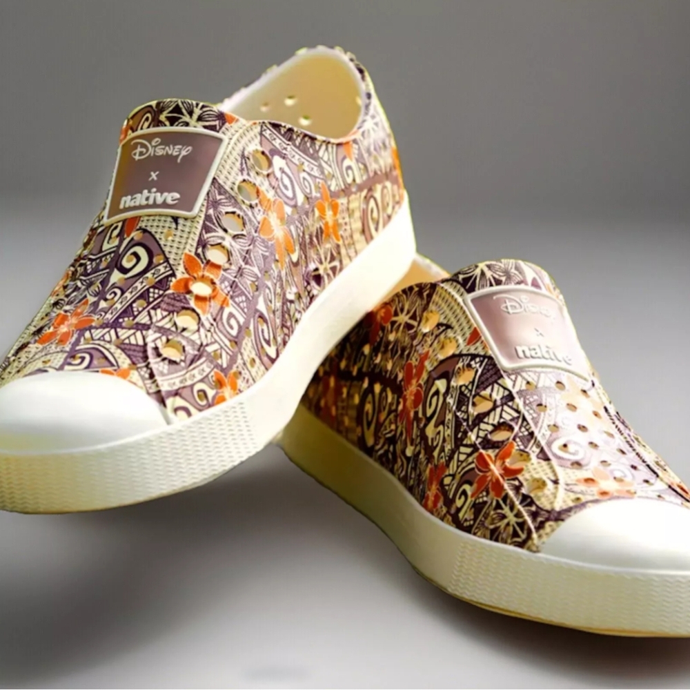 Disney x Native Moana 'Jefferson'  perforated slip on sneakers